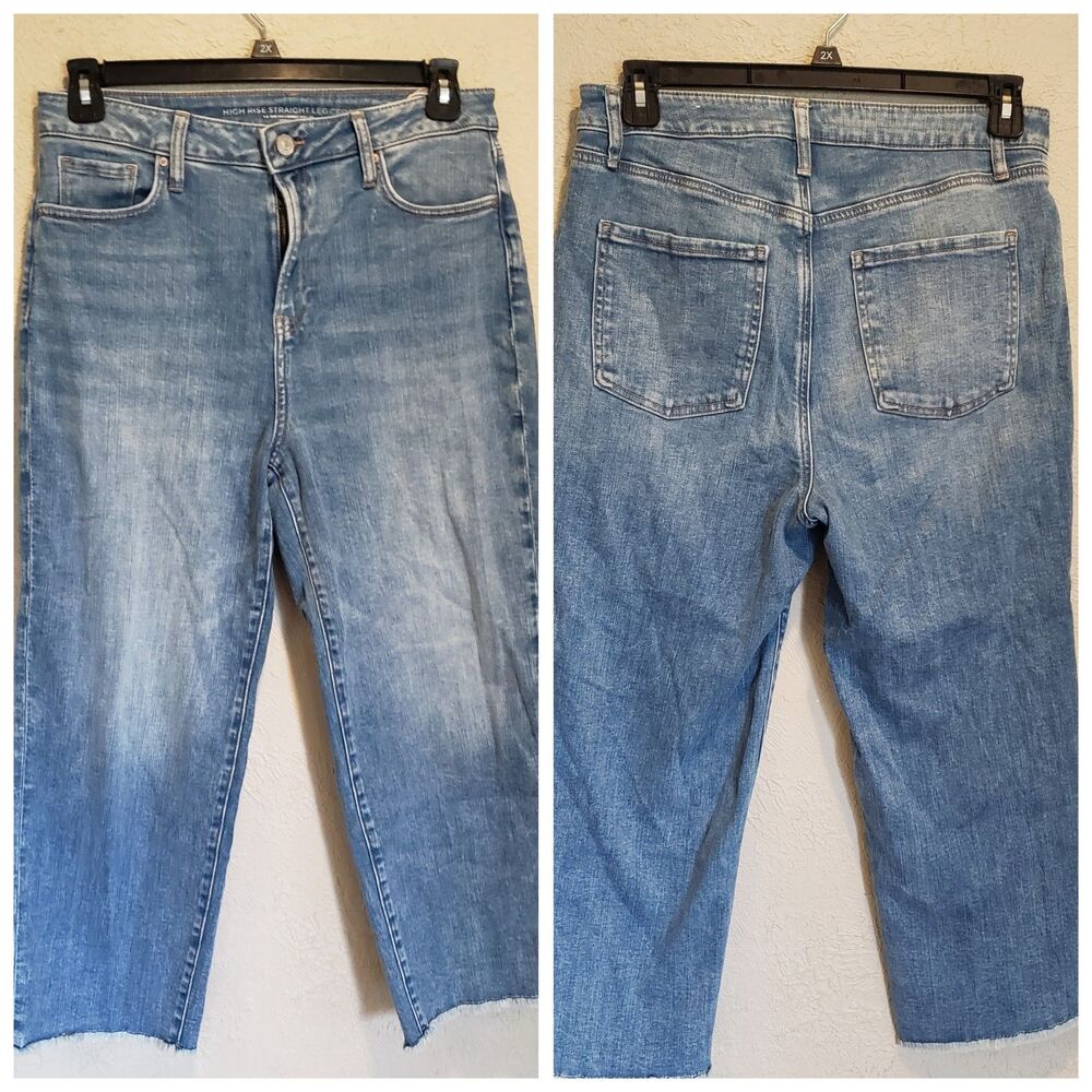 Chico's High Rise Straight Leg Crop Light Blue Size 1.5R